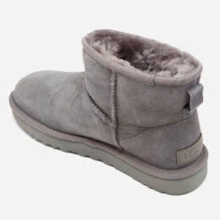 UGG Women's Classic Mini II Sheepskin Boots - Grey 8 UGG Women's Classic Mini II Sheepskin Boots - Grey -Vans Shoes Shop 11307541 2134492323711627
