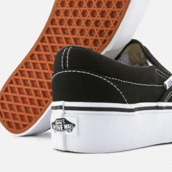 Vans Women's Classic Platform Slip-On Trainers - Black 7 Vans Women's Classic Platform Slip-On Trainers - Black -Vans Shoes Shop 11723640 5494592389211070