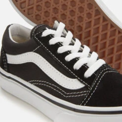 Vans Kids' Old Skool Trainers - Black/True White 7 Vans Kids' Old Skool Trainers - Black/True White -Vans Shoes Shop 12450032 1644754096109264