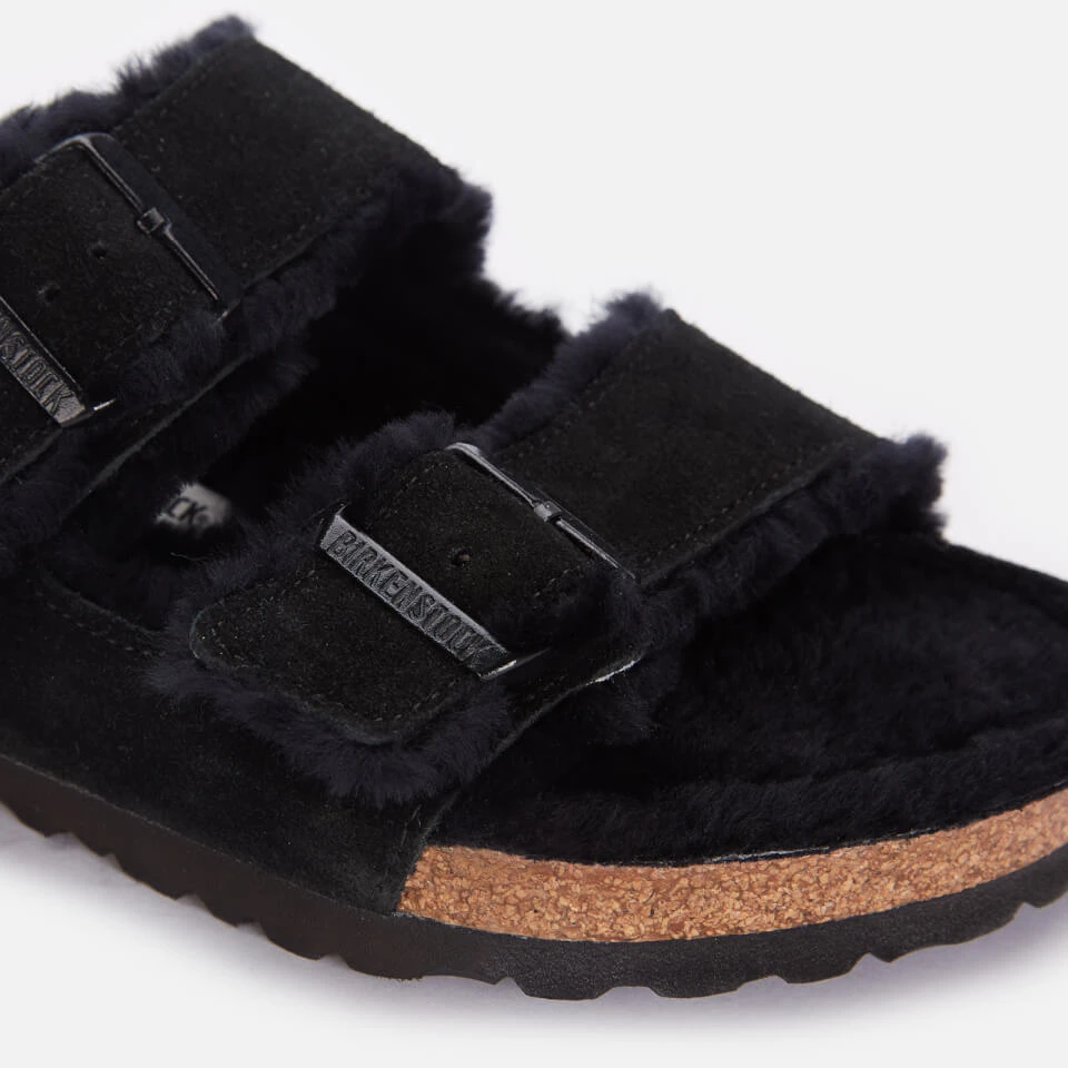 Birkenstock Men's Arizona Shearling Double Strap Sandals - Black 4 Birkenstock Men's Arizona Shearling Double Strap Sandals - Black - Image 4