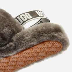 UGG Kids' Fluff Yeah Slide Slippers - Charcoal 7 UGG Kids' Fluff Yeah Slide Slippers - Charcoal -Vans Shoes Shop 13149720 9754883746382499