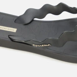 Ipanema Women's Zig Flip Flops - Black -Vans Shoes Shop 13530238 1924945444208403