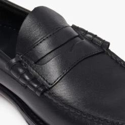 G.H. Bass & Co. Men's Larson Leather Moc Penny Loafers -Vans Shoes Shop 14197048 2415020092643797