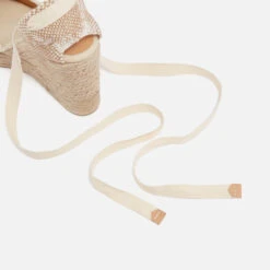 Castañer Women's Carina Canvas Wedge Espadrilles 6 Castañer Women's Carina Canvas Wedge Espadrilles -Vans Shoes Shop 14265979 1225049610228329